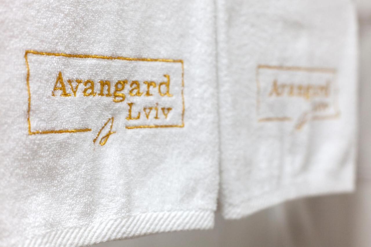 Avangard Saint Teodora III Apart ลวีฟ ภายนอก รูปภาพ